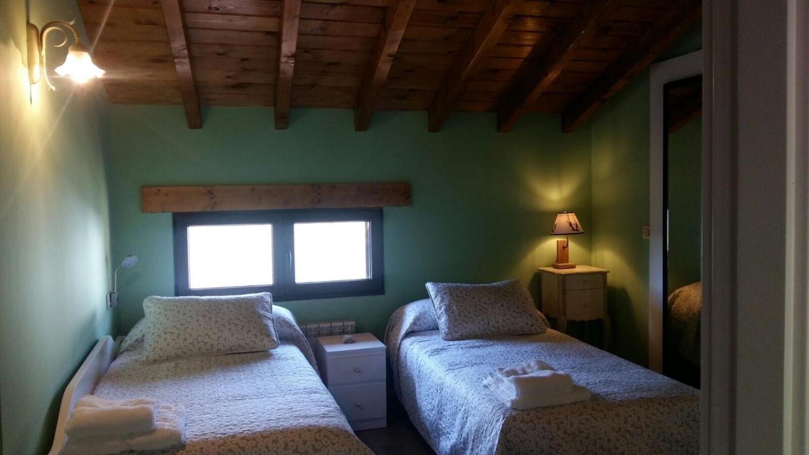 Apartamento Turistico Casas De Manuel La Pola de Gordon Екстериор снимка