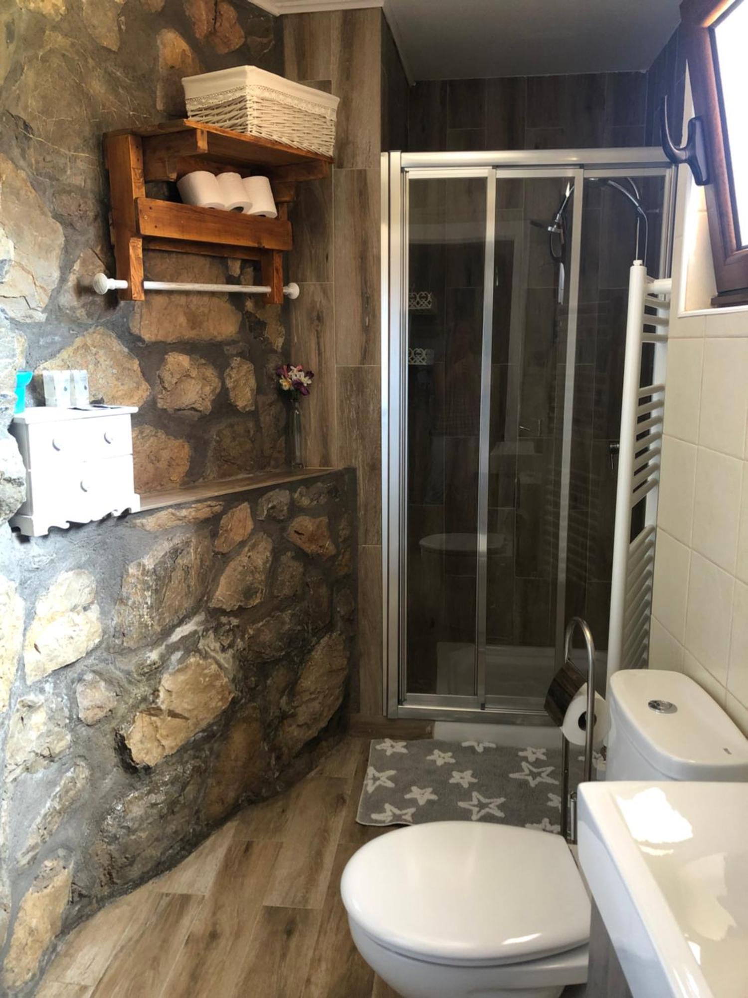 Apartamento Turistico Casas De Manuel La Pola de Gordon Екстериор снимка
