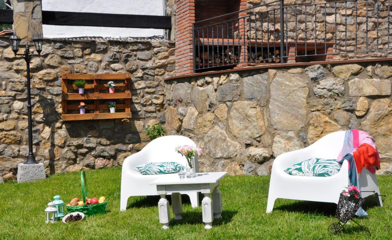 Apartamento Turistico Casas De Manuel La Pola de Gordon Екстериор снимка